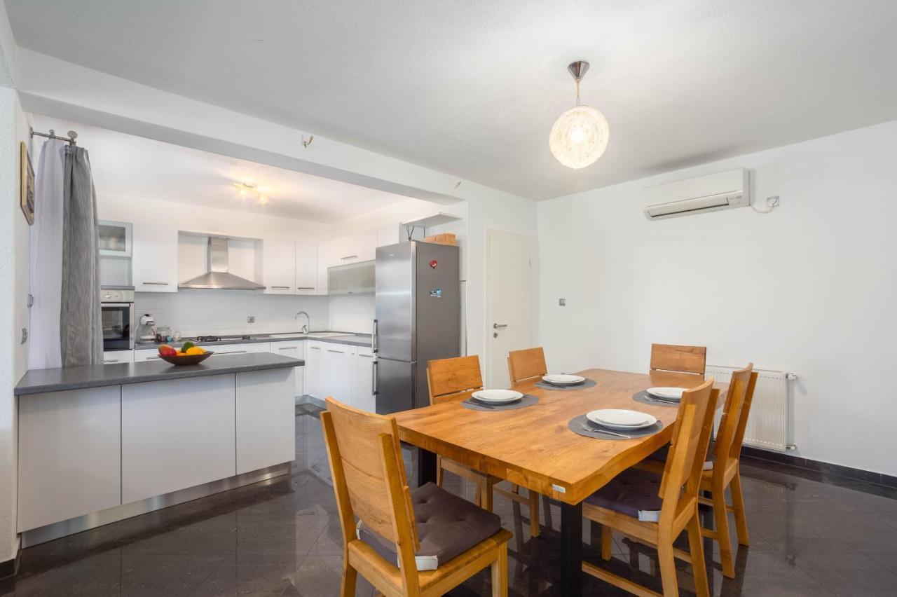 Vila Casa Della Cava Trogir Exteriér fotografie